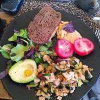 Los Angeles plate at Mister Coffee Bistrò in Bologna