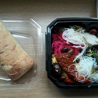 Beautiful vegan salad at Fandanko in Aalborg