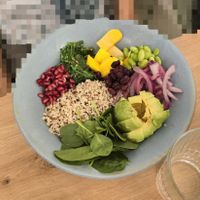 Vegan buddha bowl at Manduca in Barcelona