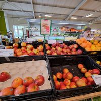 Fresh fruit and veg at Vivo Naturkost in Husum