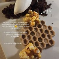 Semifreddo al caffè con gelato al latte di cocco, crumble e popcorn at Ristorante Come in Famiglia in Rivoli