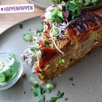 Große Quiche und eine leckere Sauce at HappenPappen in Hamburg