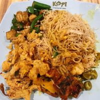 Bee Hoon with tofu ( a bit salty), veggies & mock meat at Eight Immortals Vegetarian 八仙素食园 - Jurong E in West Singapore