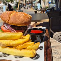 Vegan Burger at Bistro Bosch in Mallorca