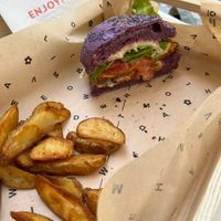  at Flower Burger in Pescara