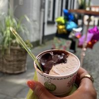 Dunkle Schokolade & Nougat - so lecker 🥹  at Tante Lotte - Eis & Tamtam in Koblenz