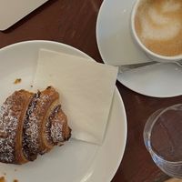 nusscroissant war bombastisch😍😍😍 at Moriz - Zuckerbäckerei & Manufaktur in Vienna