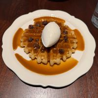 Vanilla waffle (surprisingly gluten-free!) at Holy Carrot in West London