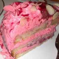 Strawberry cream cake at Cakes 'N' Treats in North West London