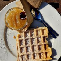 Vegan waffle at Bulle Bistro im Glas Lennarz in Dusseldorf