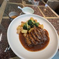 Monkey Mushroom Steak  at Juezhengjing Vegetarian Restaurant - Minsheng Street Store - 觉正净素食 民生街店 in Kunming