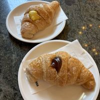 Brioche alla crema e alla marmellata   at Bar Antico Caffè Viola in Bologna