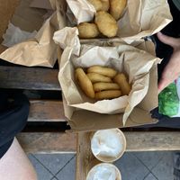 Nuggets & Cheese-tops with Mayo & Trüffelmayo  at Liners Food in Hannover