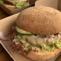 Front: Liners Cheese; Back: Liners Classic  at Liners Food in Hannover