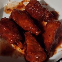 Carribean jerk "wings" at Moody Mike's Cafe in Lexington
