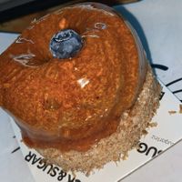 orange dessert  at Black & Sugar in Linz