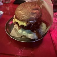 BBQ burger  at NEOShinjuku Atsushi in Tokyo