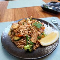 Tofu pad Thai at At Bangkok in Zadar