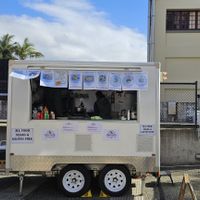 New Farm markets at Findo FOODZ in New Farm