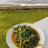 Green vegetables at Warung Pesisi in Tejakula