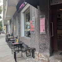  at 19:77 - VEGAN:DINER+BAR, Home of RAMONES MUSEUM in Berlin