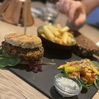 lentil burger naan bread at Waanzinnig Tilburg in Tilburg