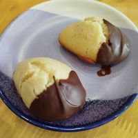 Madeleine with chocolate at Grazie's Kitchen - Vegan Bakery and Cafe in Da Nang