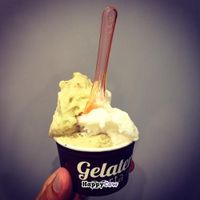 Figs, hazelnuts and pistachio. Top! at Gelateria Porta Romana - 126 in Milan