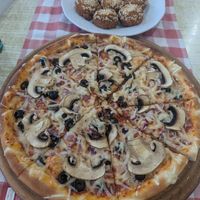 My vegan vegetable pizza with additional mushrooms at Briz in Sunny Beach