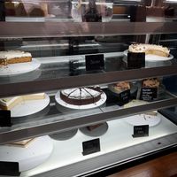 Kuchentheke  at Bertis in Karlsruhe