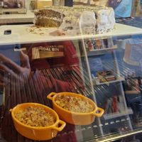 Matcha cake and apple crumble at Otaku Café in Orleans