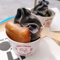 Black sesame + Fried Bao at Oatly - Pop-Up in Paris