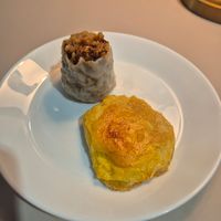 Dim sum and a vegan egg at XinAn Vegan - 心安素食 in Guangzhou