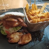 Pita aiguillettes frites 100% végane at ASRAYA in Aubenas