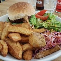 Hamburger at Black Cat in East London