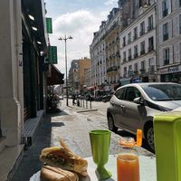  at CURB STREET FOOD in Paris