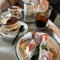 We ordered 2 tiramisu, 1 strawberry cream croissant,  3 coffees  at Leedorim - Gyeongbokgung Main Branch  - 경복궁 본점 in Seoul