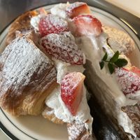 When I find vegan croissant, I always try! Not so sweet with light cream. I liked it!   at Leedorim - Gyeongbokgung Main Branch  - 경복궁 본점 in Seoul