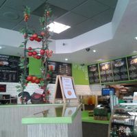 entryway at Green Tomato Grill in Orange