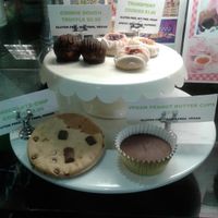 vegan selection plus brownies at Green Tomato Grill in Orange