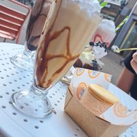 Milkshakes were also great!! I’ve missed drinking them 😍  at IJssalon Scoobs & Winstons in Alkmaar
