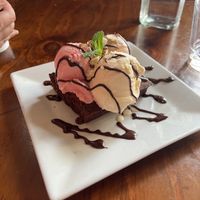 brownie sundae #Veganuary at Sage Bistro - Cloud Kitchen in Culver City