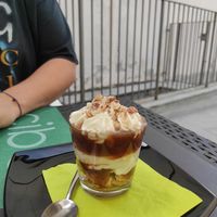 Tiramisù con pera e rum at Cibo in Aosta