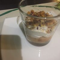 Dolce con panna e amaretto at Cibo in Aosta