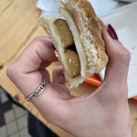 Vegan Cachorro  at Lado B - Mercado Bom Sucesso in Porto