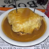   at Lado B - Mercado Bom Sucesso in Porto