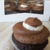 Tuxedo cupcakes!  at Pearl's Cupcake Shoppe in Richmond
