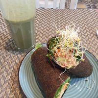Linaza wrap and green smoothie at Raw Cafe in Lima