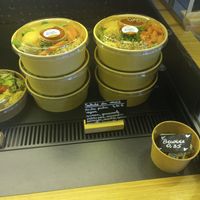 Vegan bowl options at BON - Schuman in Brussels