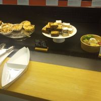 Vegan cakes at BON - Schuman in Brussels